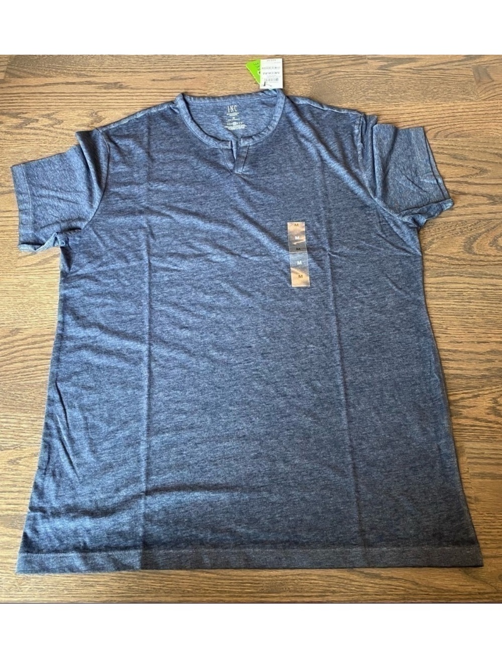 Mens NWT INC notched or split neckline short sleeve shirt size medium